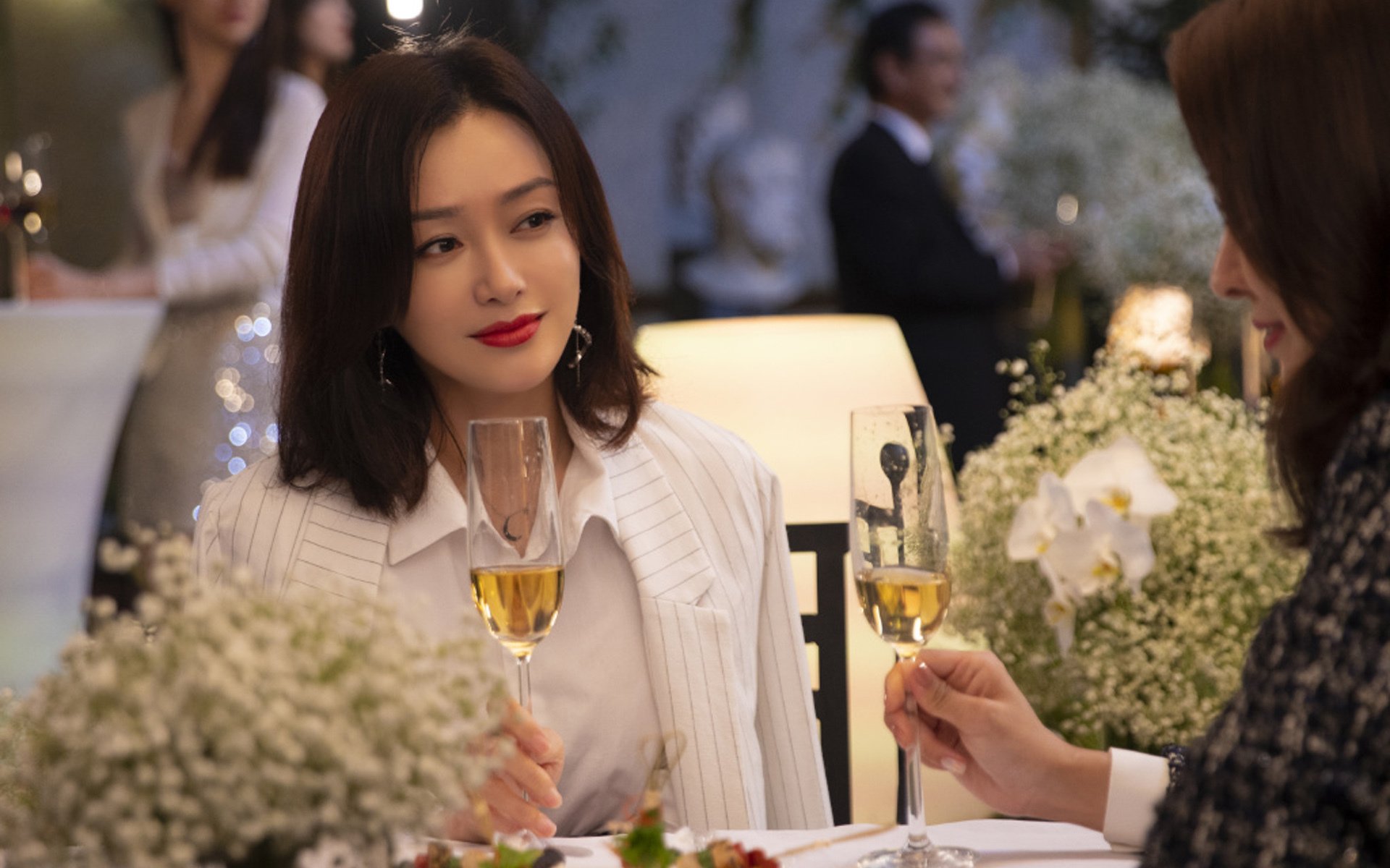 九游赛事-EDG与其他战队激烈对抗，edg对手