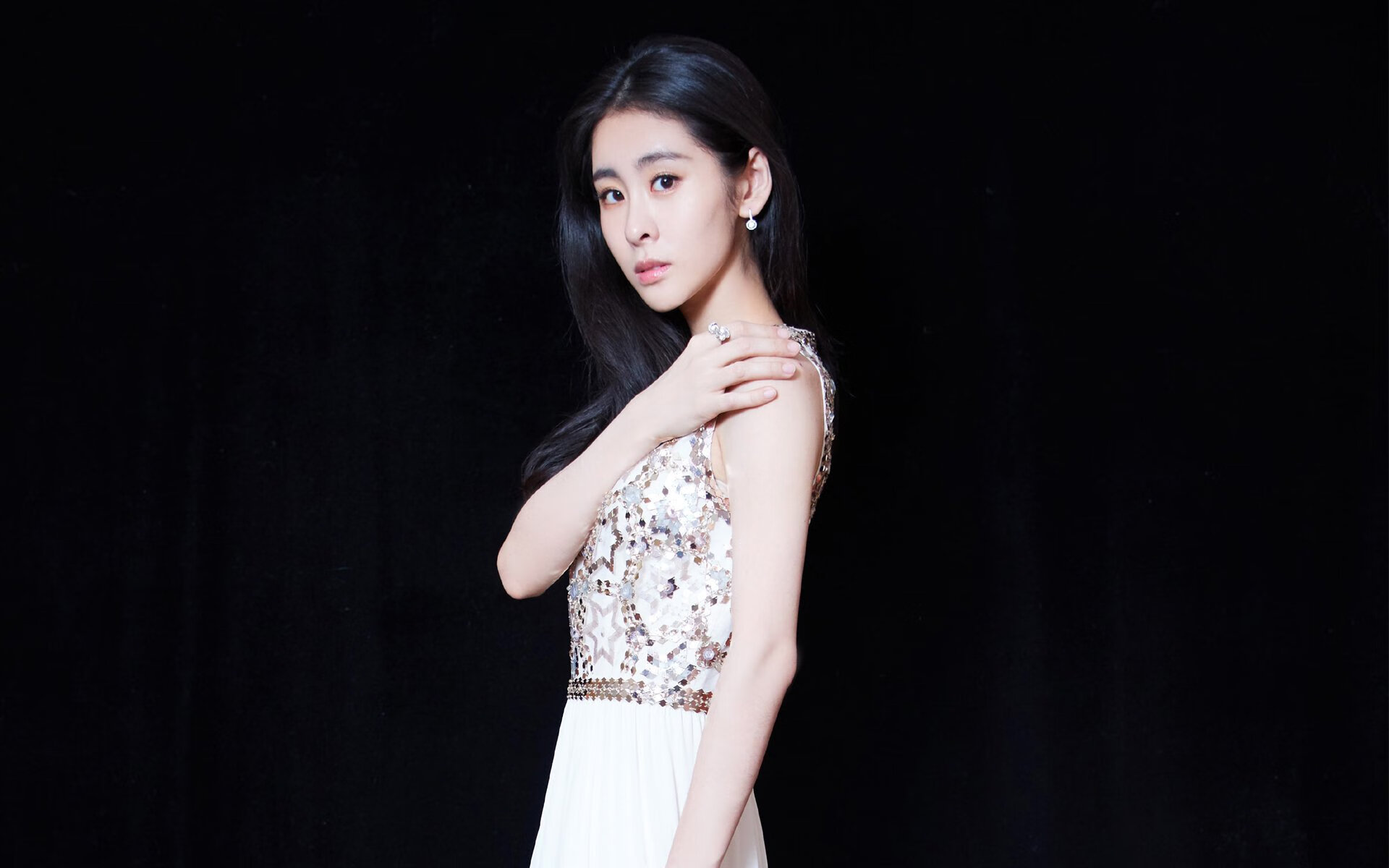 中国跳水队备战世锦赛陈芋汐状态稳定,中国跳水小将陈芋汐是哪里人